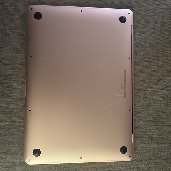 Apple MacBook - Rose Gold - Picture 8 of 10